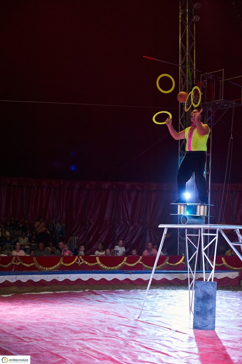 Egy kis cirkusz - fotó Szarka Lajos