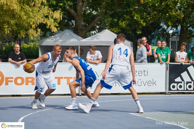 Streetball a belvárosban - fotó Szarka Lajos