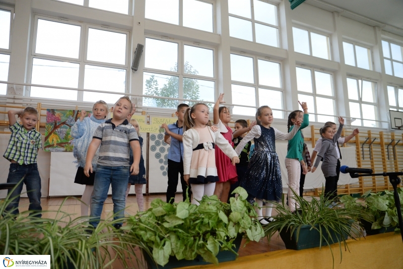 Szőlőszemeket, Szőlőfürtöket avattak 2018 - fotó Trifonov Éva