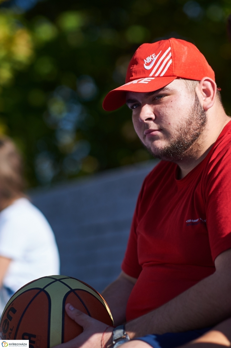 Streetball pálya világítás átadó - fotó Szarka Lajos