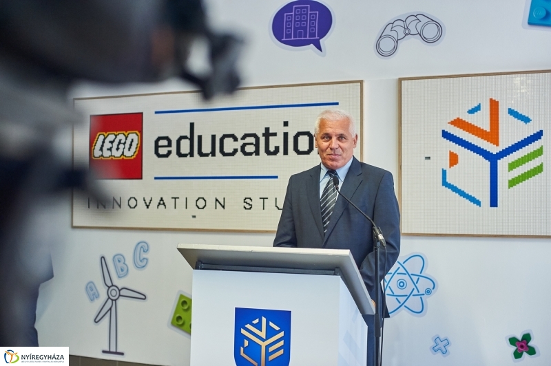 LEGO Education az egyetemen - fotó Szarka Lajos