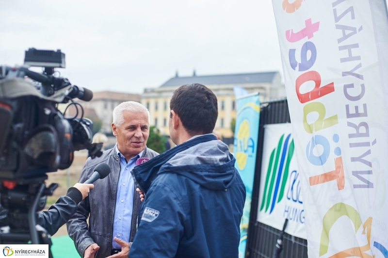 Városi uszoda alapkőletétele - fotó Szarka Lajos