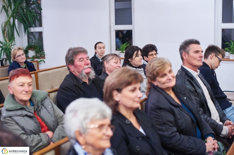 Előadás a reformációról Sóstón - fotó Szarka Lajos