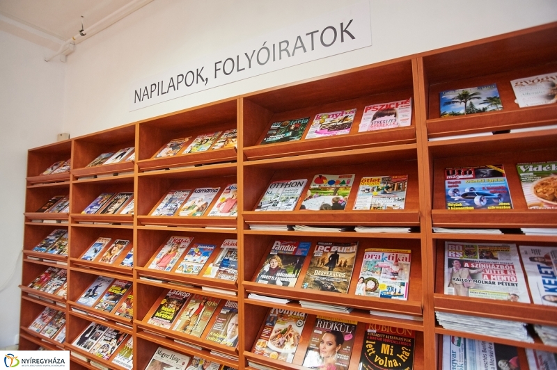 Vécsey utcai fiókkönyvtár átadása - fotó Szarka Lajos