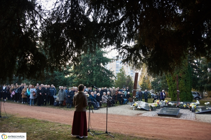 Elhurcoltakra emlékeztek 2018 - fotó Szarka Lajos