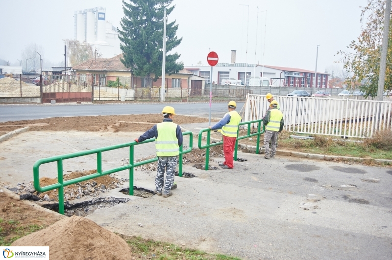 Útfelújítás a Tünde utcán - fotó Szarka Lajos