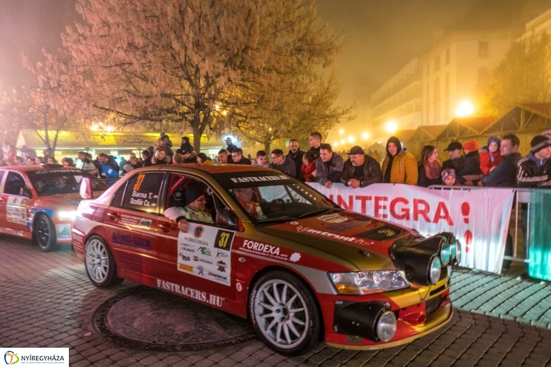 Első Nyíregyháza Rally a belvárosban - fotó Kohut Árpád