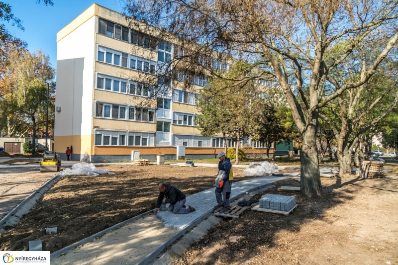 Pazonyi tér felújítása - fotó Kohut Árpád