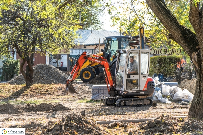 Pazonyi tér felújítása - fotó Kohut Árpád