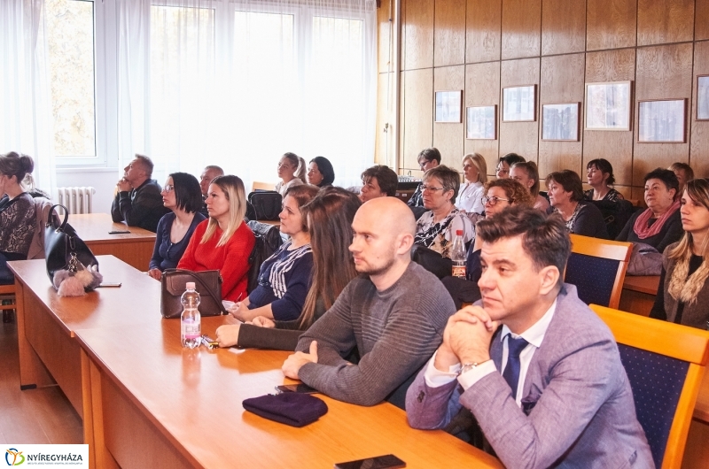 Előadás a nők elleni erőszakról