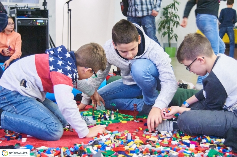 LEGO nap a művelődési központban