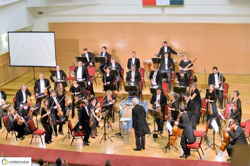 Filharmónia bérlet előadás - Szimfonikus Est - fotó Trifonov Éva