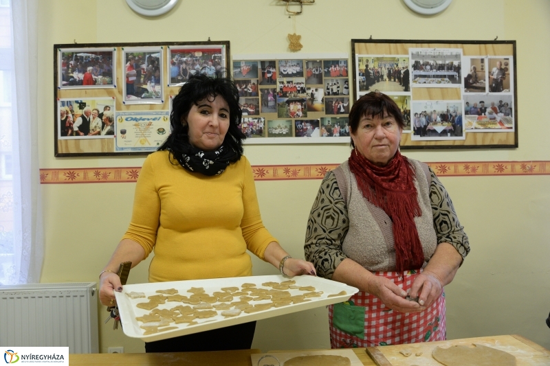 Generációs mézeskalács sütés Nyírszőlősön - fotó Trifonov Éva
