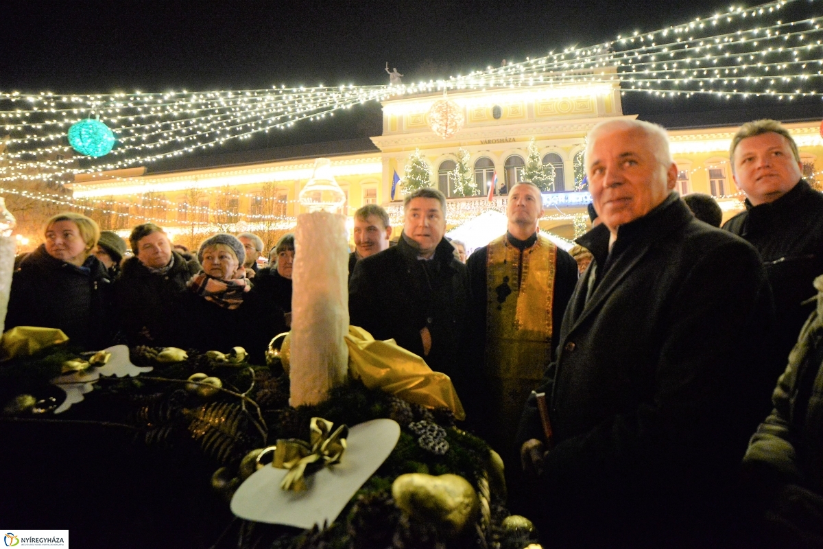 Advent első vasárnapja - fotó Trifonov Éva