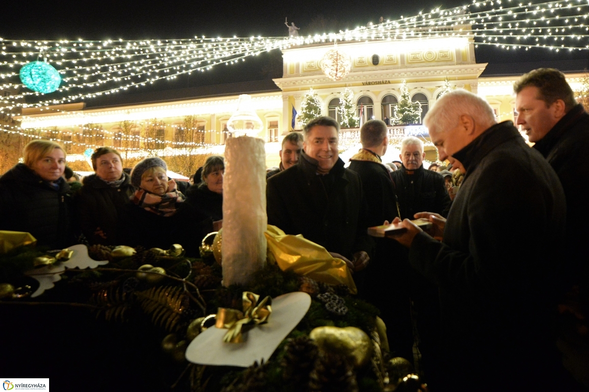 Advent első vasárnapja - fotó Trifonov Éva