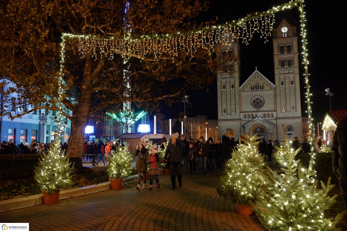 Advent első vasárnapja - fotó Trifonov Éva