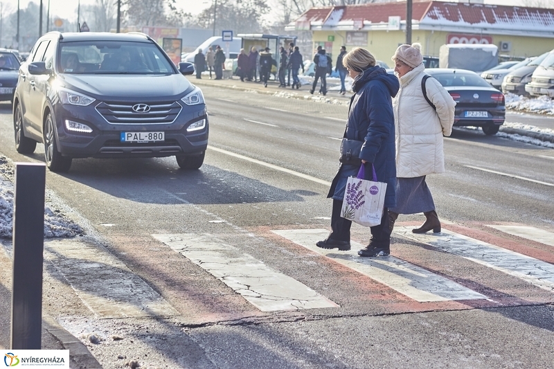 Safecross okos zebra a Korányi utcán