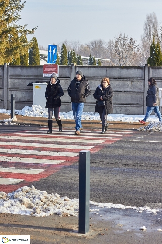 Safecross okos zebra a Korányi utcán