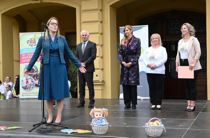 A magyar népi játék napja