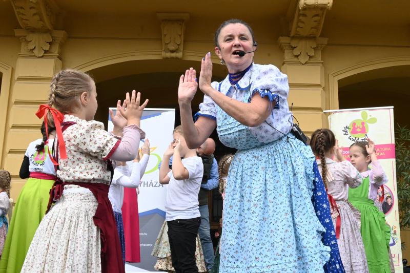 A magyar népi játék napja