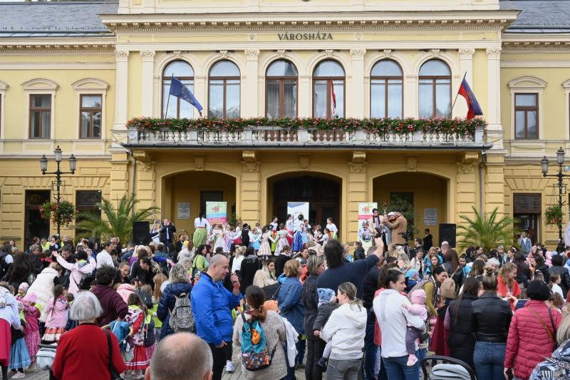 A magyar népi játék napja