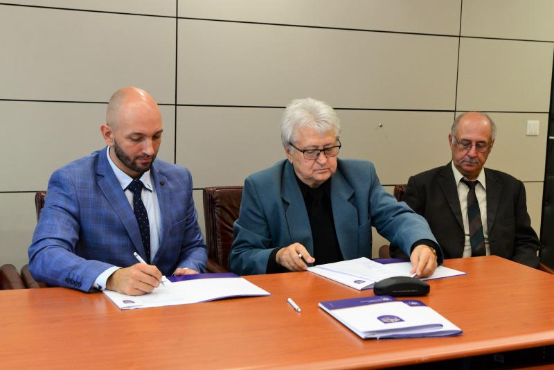 A Nyíregyházi Egyetem és a Start Nonprofit Kft. együttműködési megállapodásának aláírása