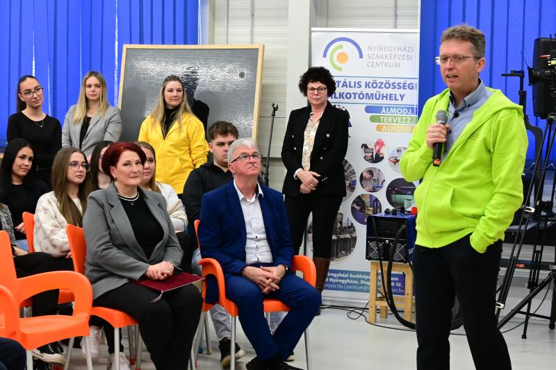 A Nyíregyházi Szakképzési Centrumban - Kérdezd a minisztert!