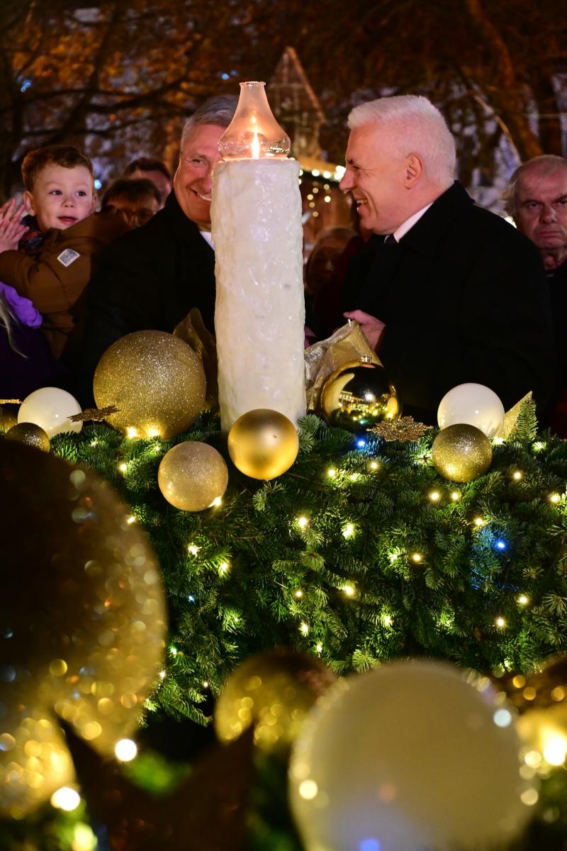 Advent első gyertyája 2024