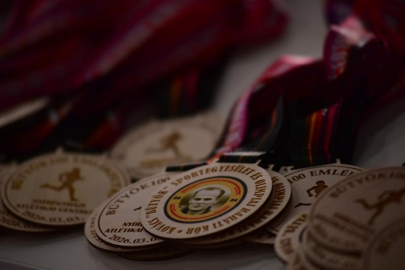 Bütyök emlékfutás az Atlétikai Centrumban