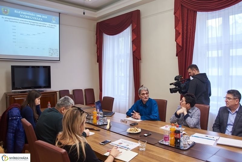 Életminőség Nyíregyházán sajtótájékoztató