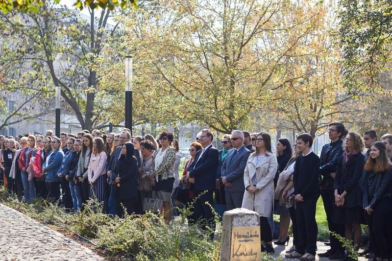 Emlékezés Krúdy Gyula szobránál 2019