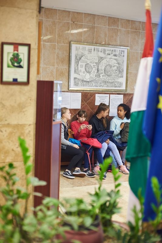 Francia kéttannyelvű lett az Apáczai iskola