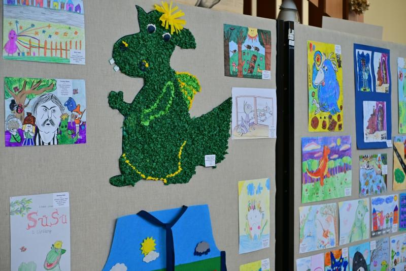 Gyermekkönyvhónap megnyitója a városi könyvtárban 2026