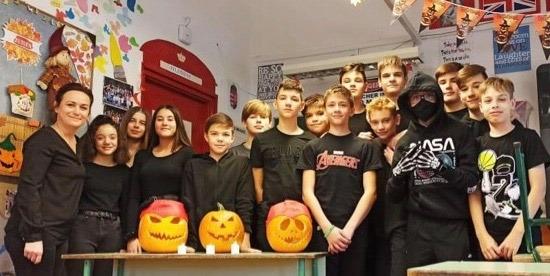 Halloween-re hANGOLódtak a Bem-es diákok