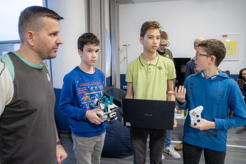 II. DKC CUP Robotika verseny a Nyíregyházi Digitális Tudásközpontban