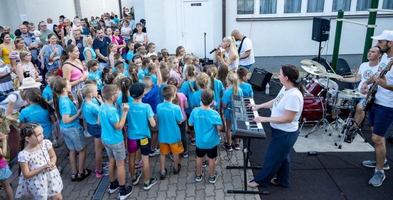 Kapunyitó a Szent Imrében