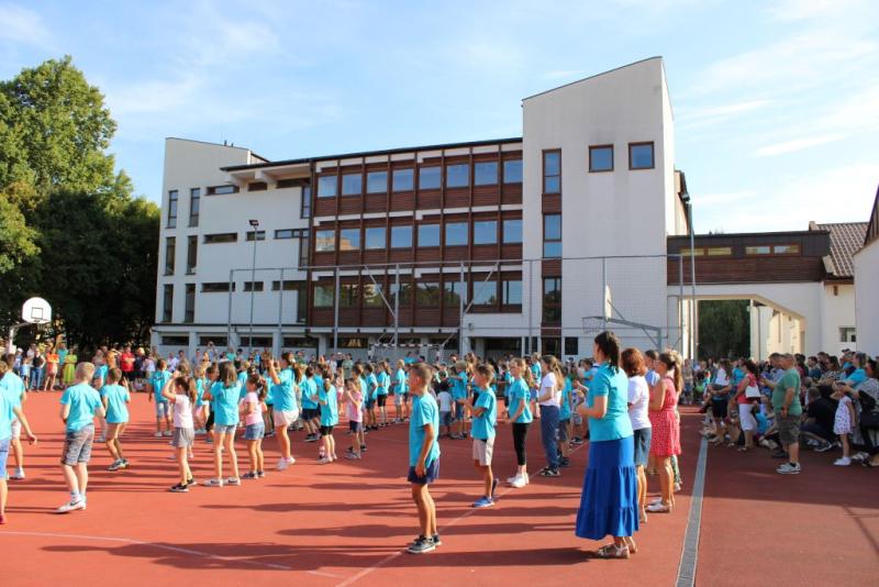 Kapunyitó a Szent Imrében