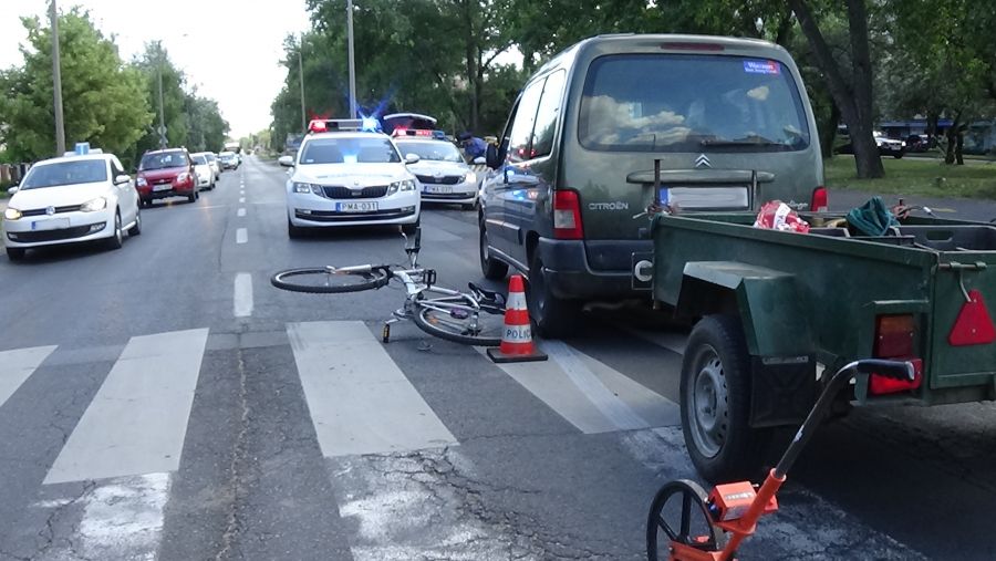 Kerékpáros baleset a Korányi Frigyes utcán