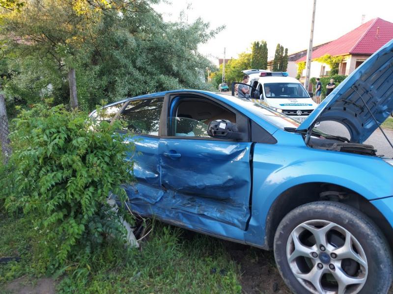 Két autó ütközött össze Nyírszőlő belterületén