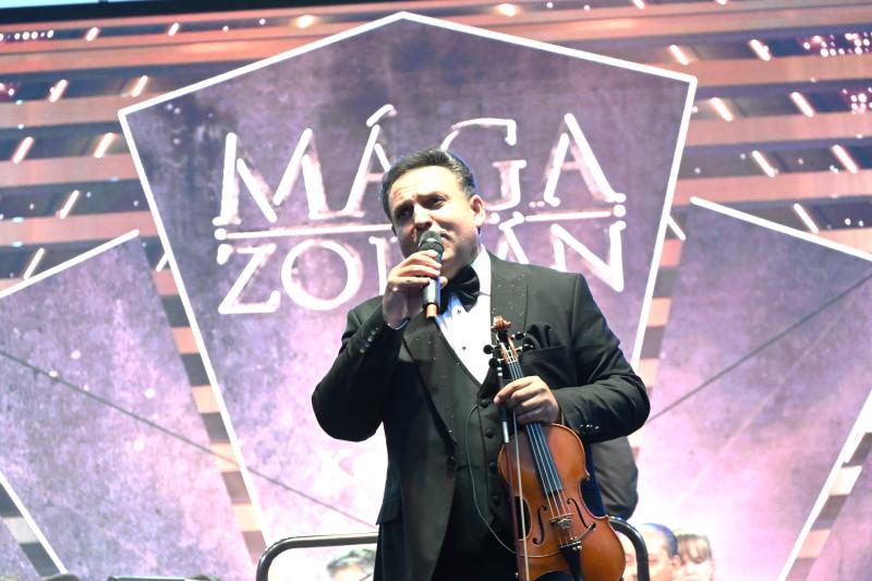 Mága Zoltán jubileumi koncertje a Kossuth téren
