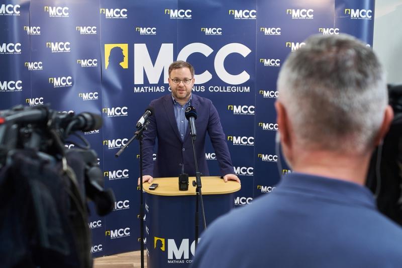 MCC sajtótájékoztató