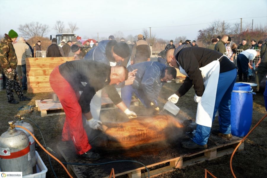 Megkezdődött a Disznótoros Fesztivál