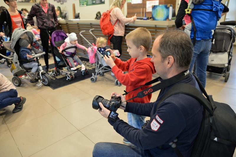 Nemzetközi Babahordozó hét megnyitó - Séta az Állatparkban