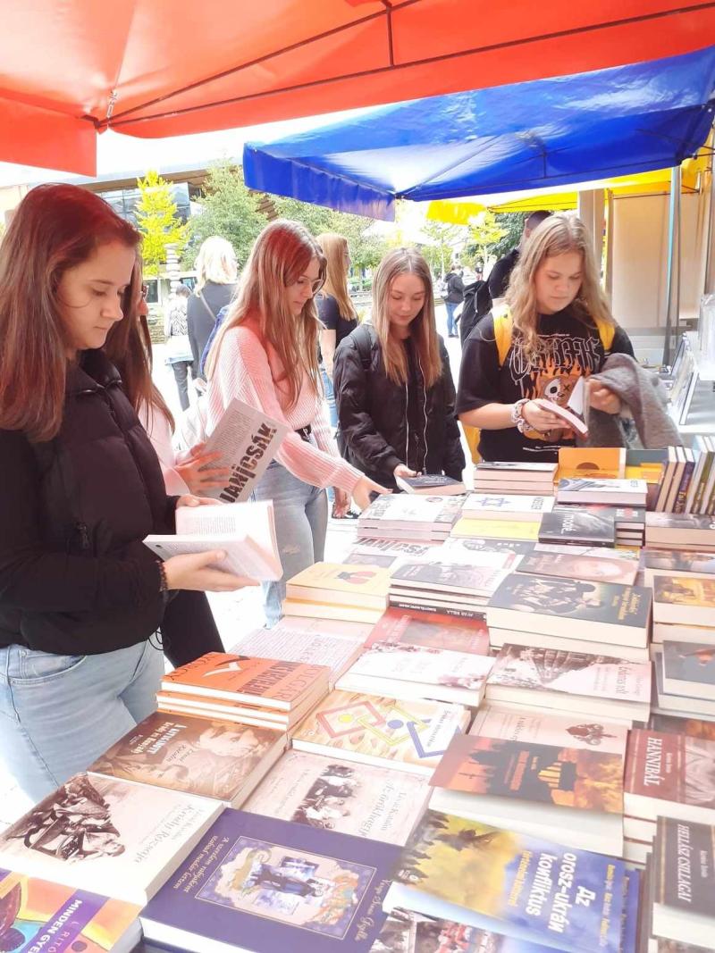 Nyelvek Európai Napja az Eötvös József Gyakorlóiskolában