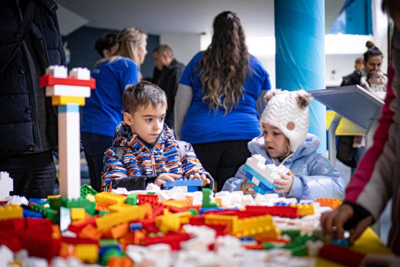 Sarkvidéki karácsony a LEGO gyárral a Nyíregyházi Állatparkban