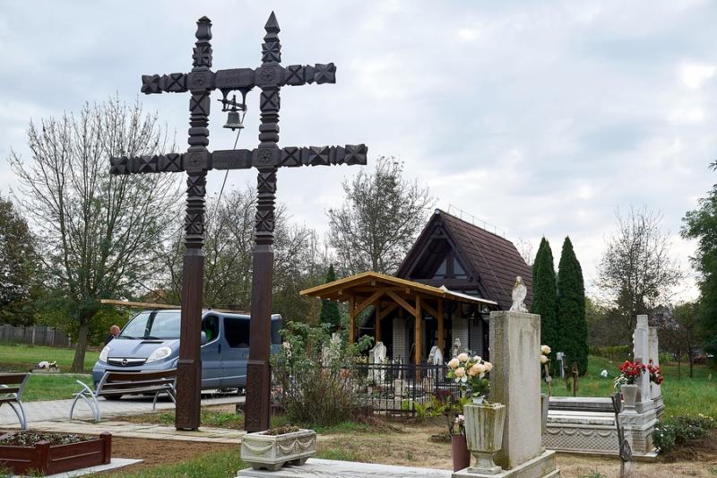 Sóstóhegyi temető felújítása
