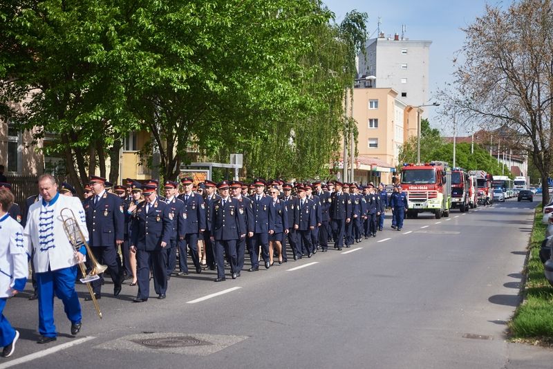 Szent Flórián napi felvonulás