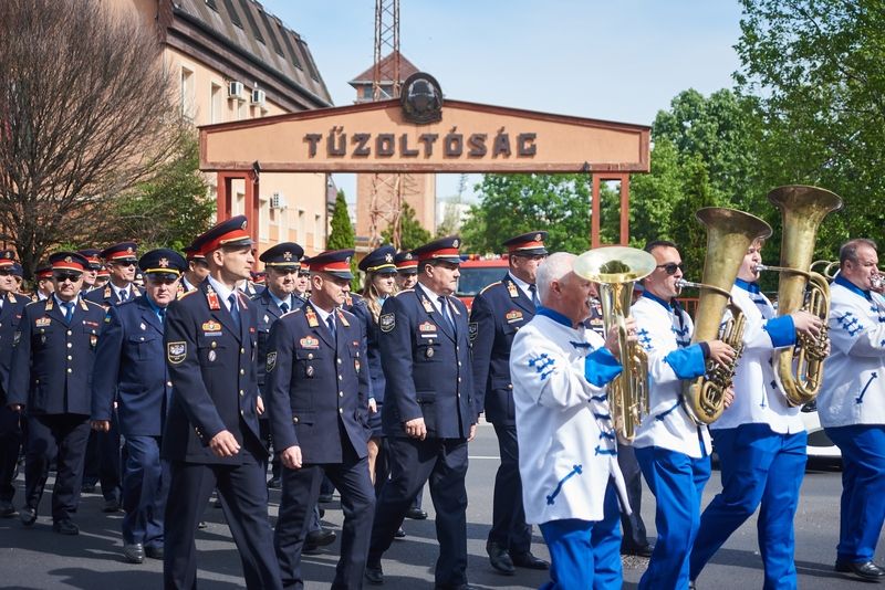 Szent Flórián napi felvonulás