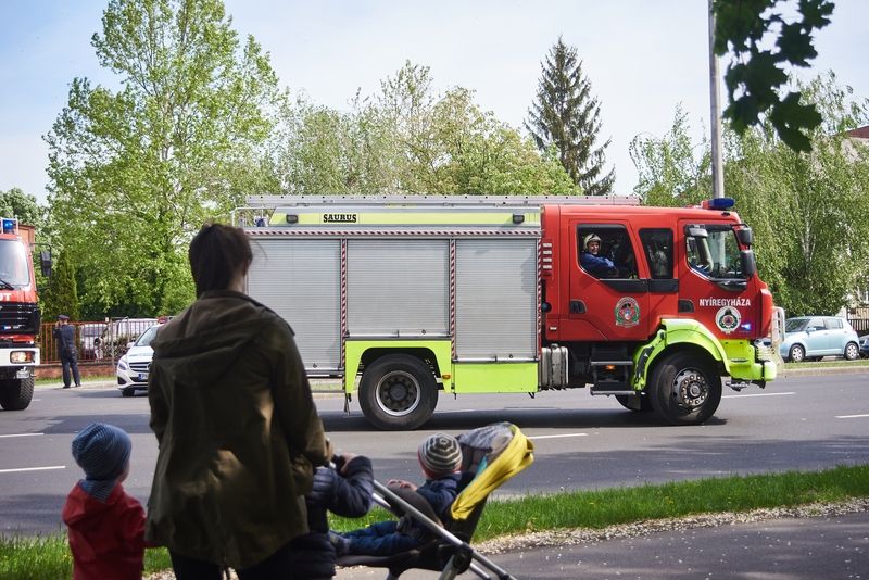 Szent Flórián napi felvonulás