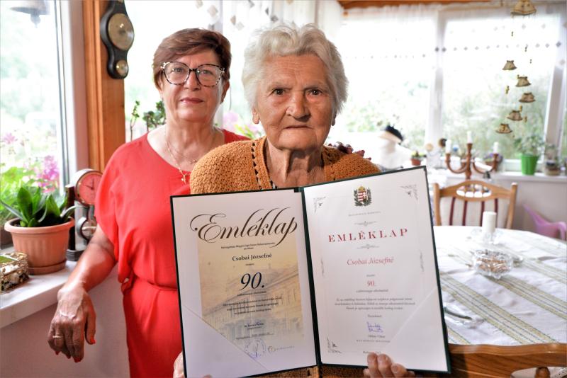 Szépkorú köszöntés - Csobai Józsefné 90 éves